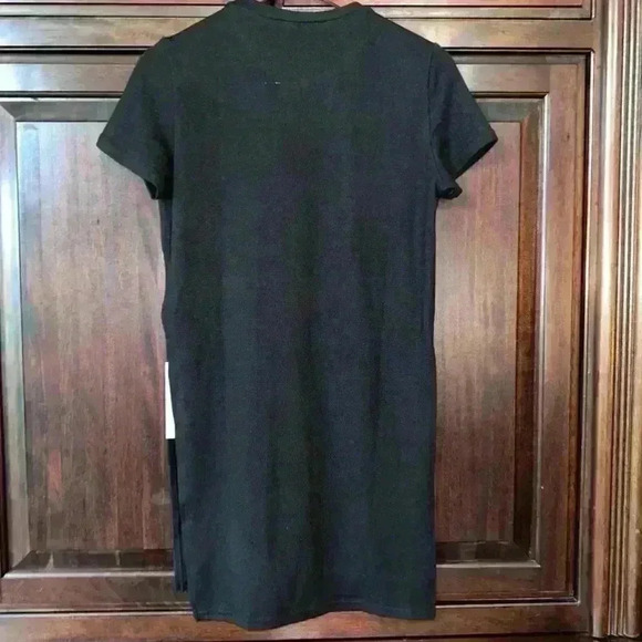 NWT! Emery Rose T-Shirt Dress with Pockets & Side Splits! Black / Small - Picture 7 of 9